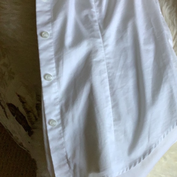 New York and Company blouse size medium - Picture 5 of 7